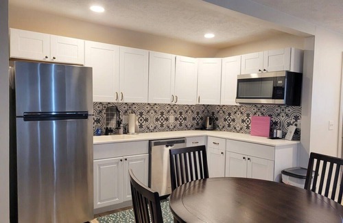 Downtown Omaha House | Family-Friendly Getaway at The Hamilton House Loft