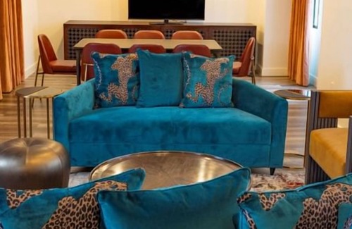 Theater District Hotel | Historic Meets Modern SF Stay Near Wharf, Union Square & Cathedral