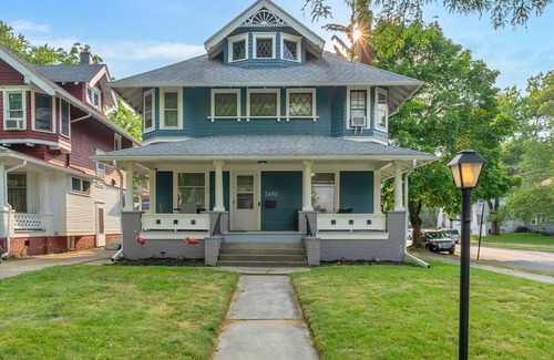 Downtown Toledo House | Historic Old West End Home - Pet Friendly & Next to Arboretum