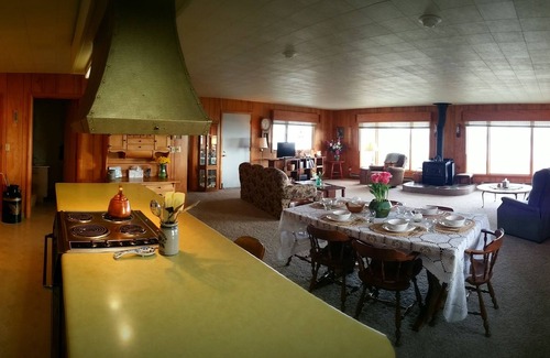 Kachemak House | Experience Historic Charm with 180° Ocean Views at Carolyn's Suite