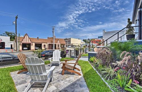 South Beach Street Historic District House | Historic Home Just 2 Miles from Beach with Spa Access