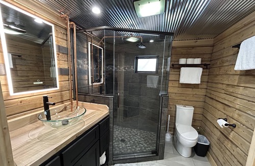Rapid River Cabin | Timeless Cabin Retreat with Spa and Hot Tub Amenities