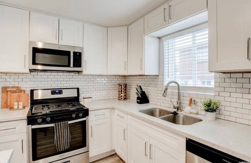 Spanish Fork Boat Rental | Historic Spanish Fork Home with Ocean View & Spa Access