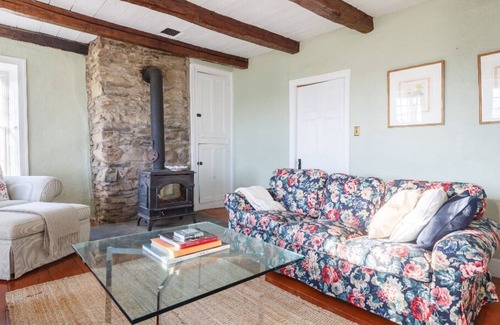 Accord House | Historic Stone House Retreat in the Heart of the Gunks