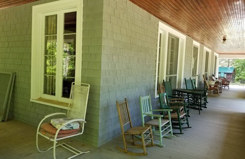 Chocorua House | Stylish Retreat: Social Distance in the Mountain Escape