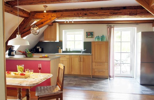 Ohningen Apartment | Historic Timbered House with Panoramic Sea Views