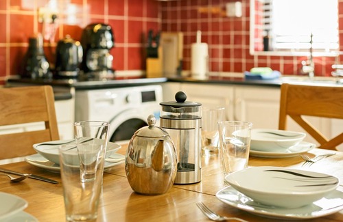 Sligo House | Discover Union Place: Family-Friendly Stay in Sligo Town