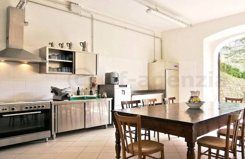 Serravalle Pistoiese Villa | Historic villa with pool for exclusive use
