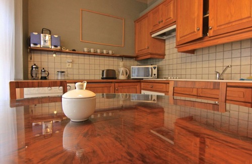Mala Strana Apartment | Historical Apartment with Balcony and Family-Friendly Amenities