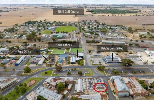 Nhill House | Experience a Historic 4-Star Hotel with Family-Friendly Amenities
