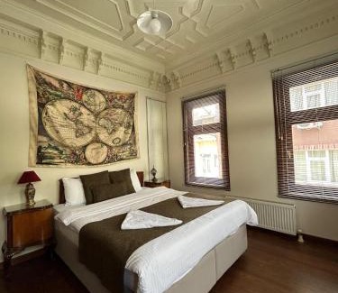 Istanbul City Center Apartment | Elegant Historic Greek Pavilion on the Golden Horn, Istanbul