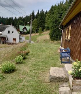 Muhlleithen House | Historic Aschberg Haisl: Family-Friendly Retreat with Garden