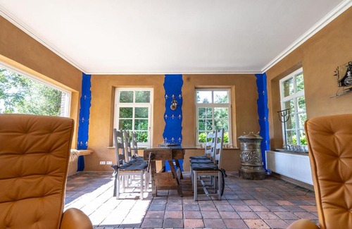 Velen Apartment | Top-Rated Forsthaus in Tiergarten Velen with Kitchen Access