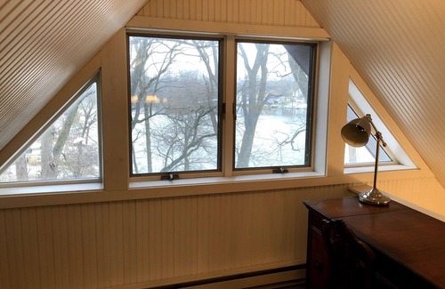 Kankakee House | Discover History and Comfort by the Kankakee River