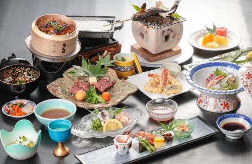 Hita Hotel | Relax at Hita Onsen Kizantei Hotel with Spa & Hot Tub