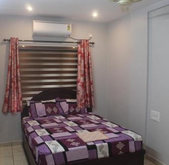 Alattur Hotel | Discover Comfort at Hitech Residency Alathur Hot Tub Retreat