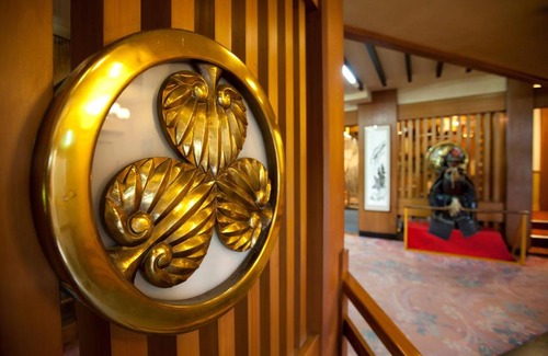 Akashi Hotel | Family-Friendly Hitomaru Kadan with Hot Tub & Breakfast