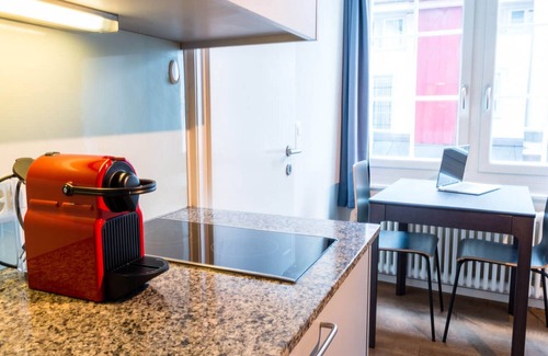 Niederdorf Apartment | Cozy Hitrental Schmidgasse Apartments with Family Amenities