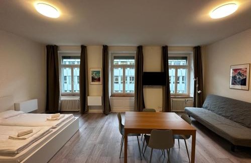 Seefeld Apartment | Pet-Friendly HITrental Seefeld - Kreuzstrasse Apartments