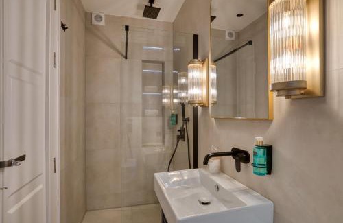 Kotor Old Town Apartment | Discover Hive Suites: Child-Friendly with a 9.8 Rating