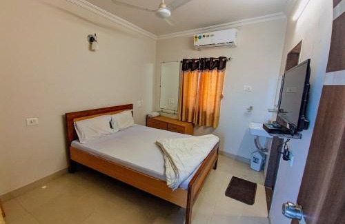 Mandvi Hotel | Kid-Friendly HK Inn with a 9.5/10 Guest Rating