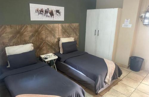 Hluhluwe Hotel | Discover Hluzu Guest House: Family-Friendly Stay, Rated 9/10