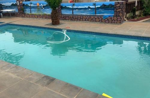 Hluhluwe Hotel | Discover Hluzu Guest House: Family-Friendly Stay, Rated 9/10
