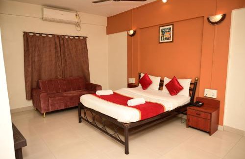 Katraj Hotel | Budget-Friendly HMR Royal Inn with Family and Pet Amenities
