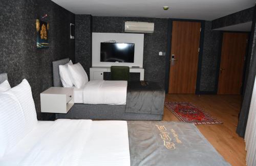 Cekmekoy Hotel | Elegant HMZ Hotel: A 4-Star Experience with Great Reviews