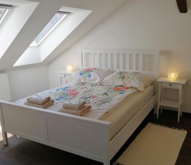 Hradec Kralove House | Discover Hnízdo Snů: Pet-Friendly with 9/10 Guest Rating