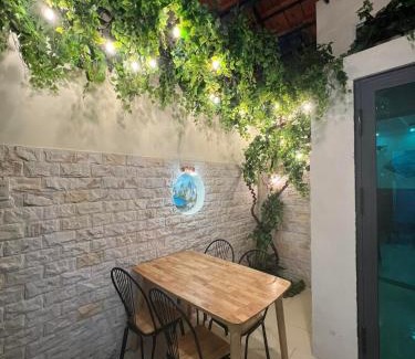 Quy Nhon Apartment | HNK's Homestay Quy Nhơn: Oceanfront Retreat with Breakfast