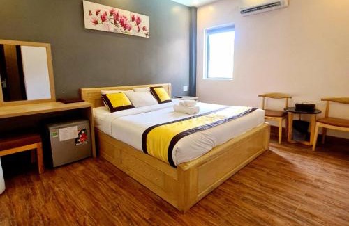 Con Son Hotel | Oceanfront Hoàng Gia Hotel Côn Đảo with Kitchen Amenities