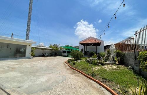 Old Quarter Hotel | Cozy Hoàng Hà Homestay: Ideal for Families on a Budget