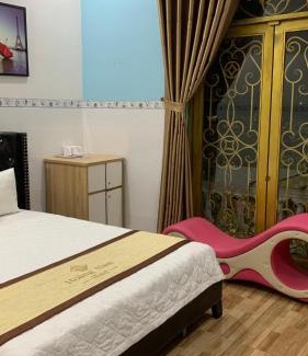 Tan Uyen Town Hotel | Budget-Friendly Hoàng Nam Hotel with Breakfast Included
