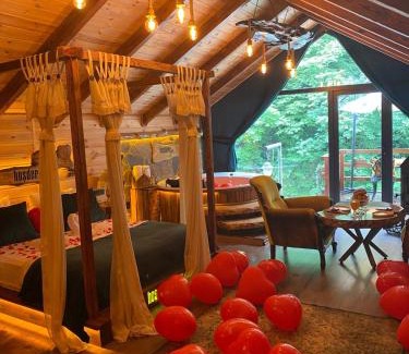 Ayder Cabin | Discover Hoşdere Suit: Guest Rated 9.7 with Hot Tub & Breakfast