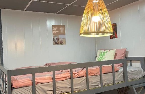 Ninh Kieu Apartment | Ideal HO GIA AN Home - Centrally Located with Family Amenities