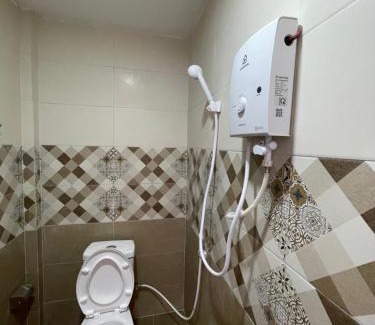 Ninh Kieu Apartment | Cozy Pinky Room for Couples at HO GIA AN Home