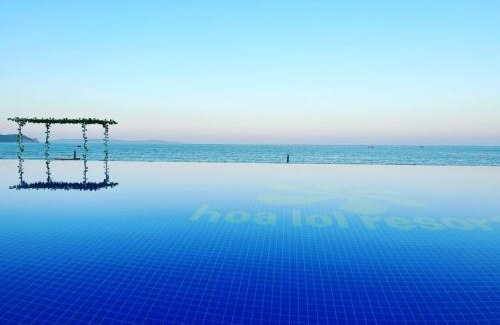 Xuan Canh Hotel | Relaxing Oceanfront Retreat at Hoa Loi Resort Phú Yên
