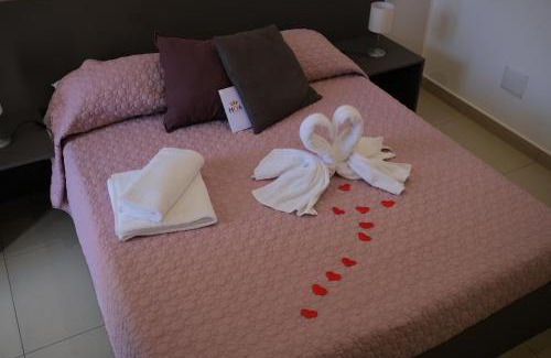 Aversa House | Experience Hoa Suites: Highly Rated with Family-Friendly Perks