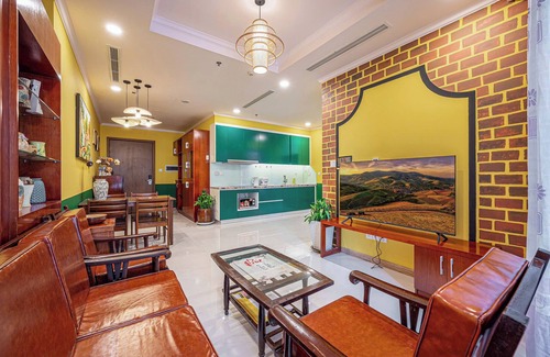 Tan Binh Apartment | Family-Friendly Stay at Hoa Tranh with Pool Access