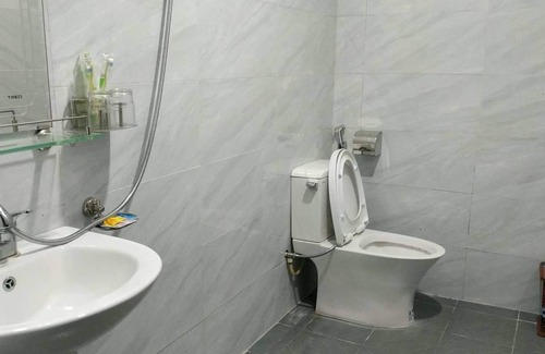 Hai Duong House | Budget-Friendly Hoang Anh Guest House with Family Amenities