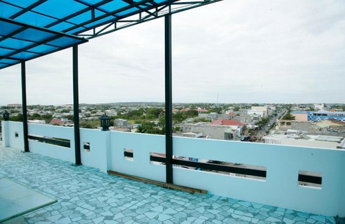 Tuy Phong Hotel | Welcoming Hoang Dang Hotel: Breakfast & Accessibility Included