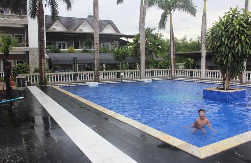 Xuyen Moc Hotel | Discover Hoang Thanh Thuy 3 Hotel: Family-Friendly Retreat