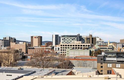 Hobart Central Business District Apartment | Exquisite Hobart CBD Roof Top Penthouse - Guest Rated 9.8