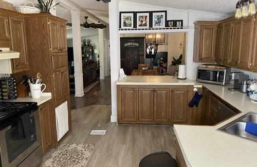 Westside Other | Relaxing Hobby & Rescue Farm: Pets, Pool, and Scenic Views