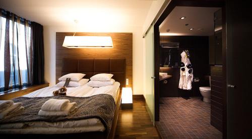 Helsinki City Centre Hotel | Hobo Helsinki: Pet-Friendly Retreat with Top Amenities