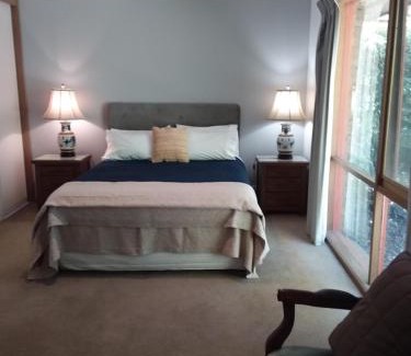 Woodend North Bed & Breakfast | Family-Friendly Hobreid Park - Guest Rated 8.8/10