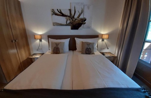 Rauris Ski Chalet | Guest Rated: Hochalmbahnen Chalets Rauris - Family & Pet Friendly