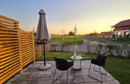 Argenbuhl Apartment | Modern HochgratBlick: Relaxing Retreat for Families