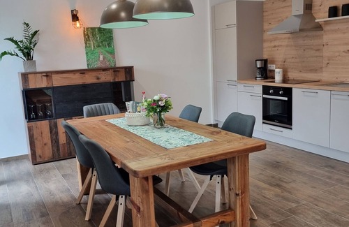 Rot am See Cabin | Idyllic Retreat: Top-Rated Holiday Apartment with Pool & Spa